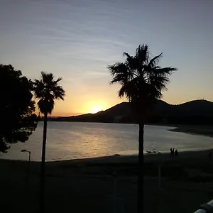 https://laura-sunbeach.allmallorcahotels.com