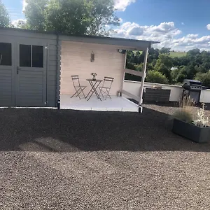https://burin-des-olby.hotels-rhonealpes.com